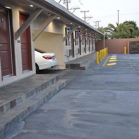 Sun Light Motel Downey Bagian luar foto